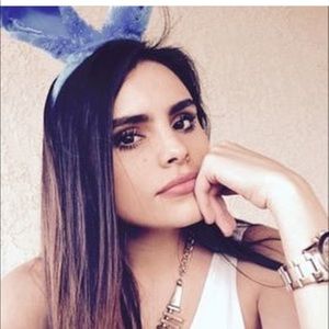 Meet your Posher, Karina